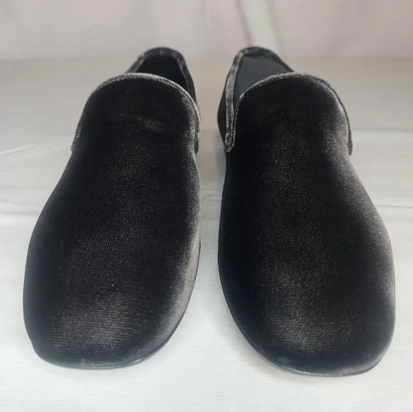 VINCE Bray Loafer Color FOREST Size 5.5 Retail $275 - Picture 4 of 11